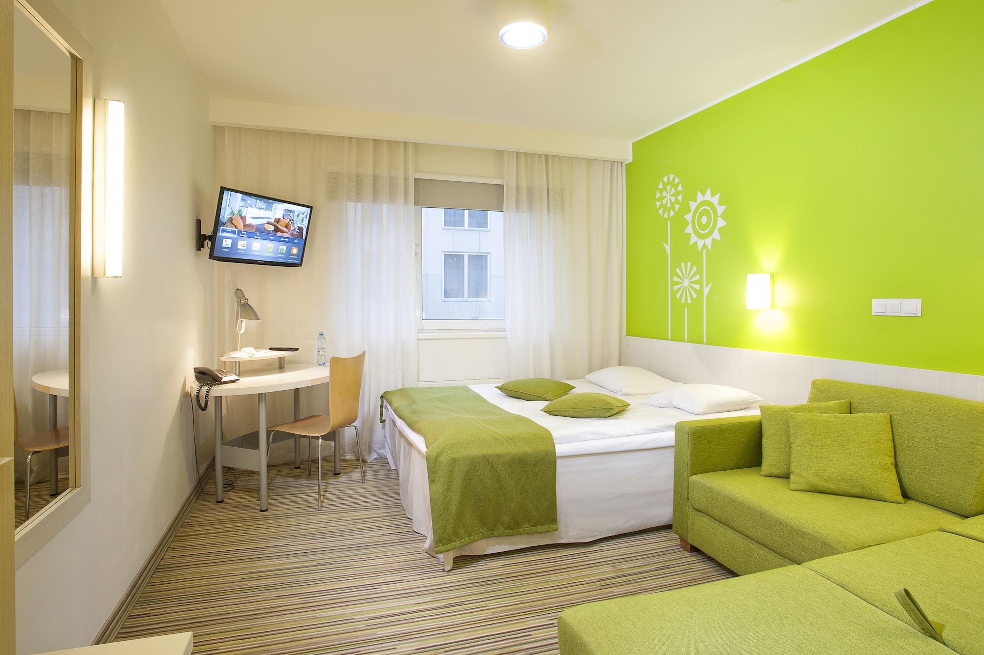 Tallink Express Hotel Exterior photo